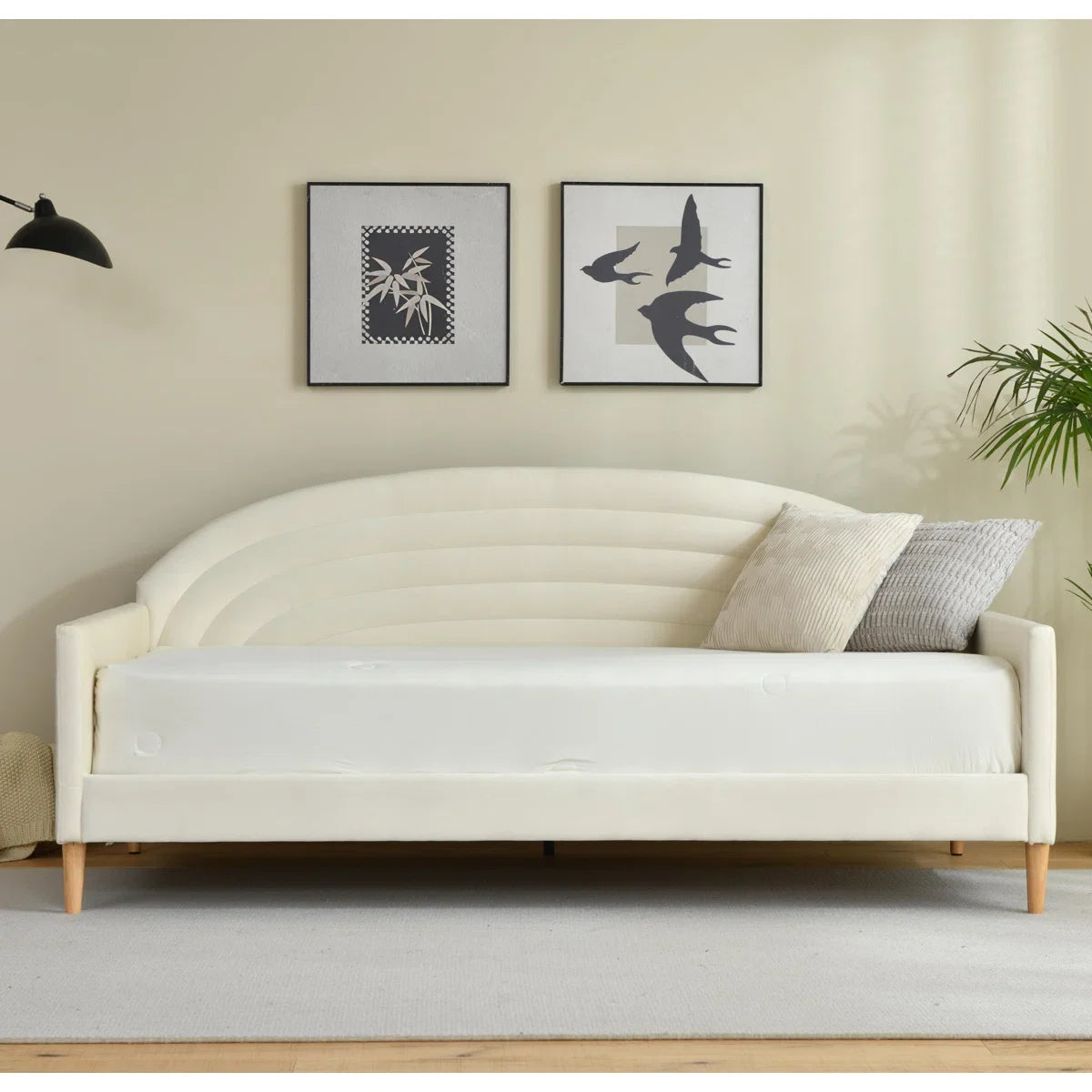 Orrin Upholstered Daybed